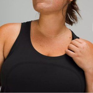 Lululemon Swiftly Tech Racerback 2.0 Race Length black/Black 18